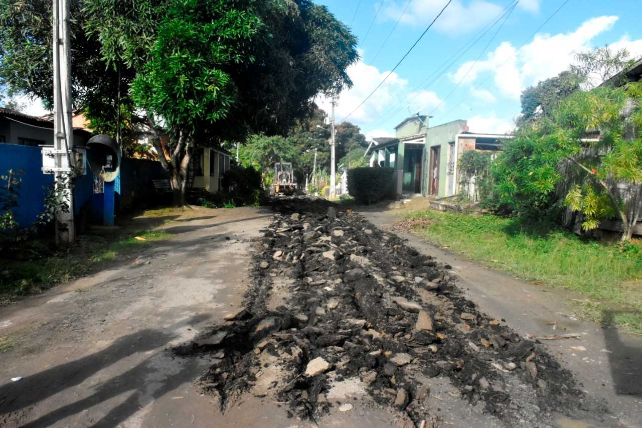 Camacã: Moradores do Jardim Cruzeiro (Posto Mangueira) comemoram a chegada do calçamento